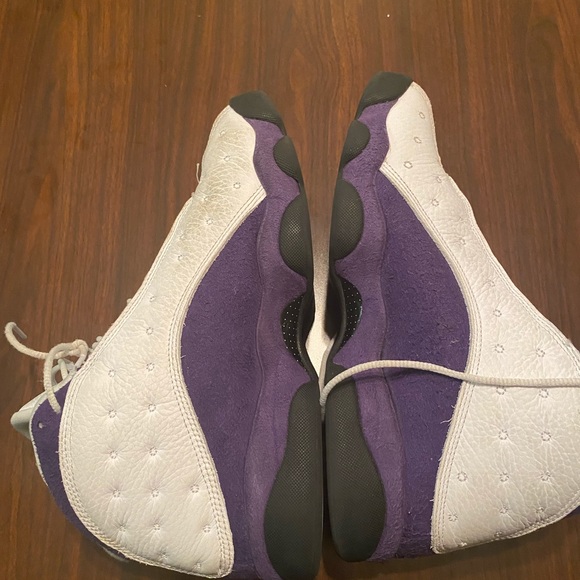 Jordan 13 Retro Lakers. - Picture 3 of 5